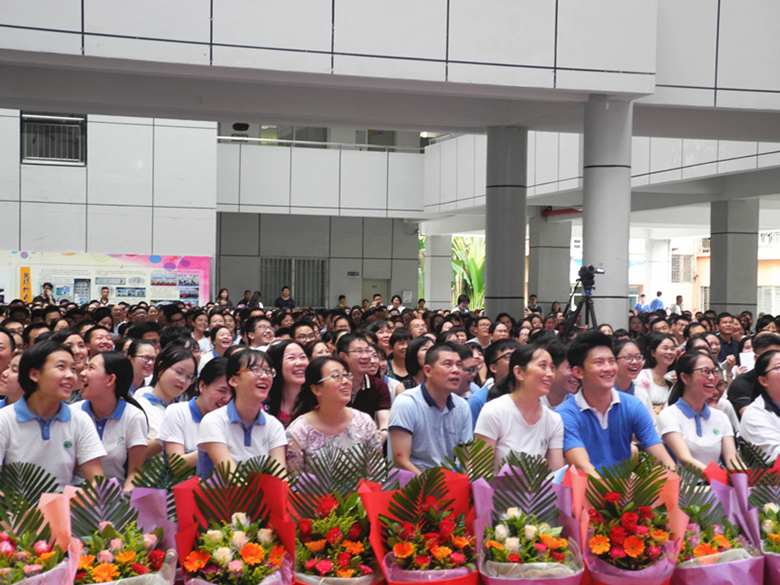 1观看视频.jpg 1观看视频.jpg