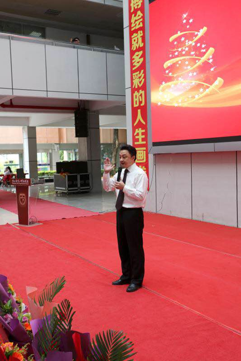 2校长讲话X2.jpg 2校长讲话X2.jpg