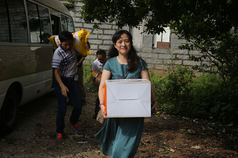 IMG_2365_看图王_副本.jpg IMG_2365_看图王_副本.jpg