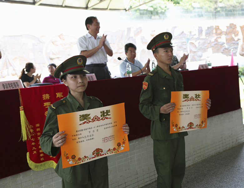 获奖连队.jpg 获奖连队.jpg