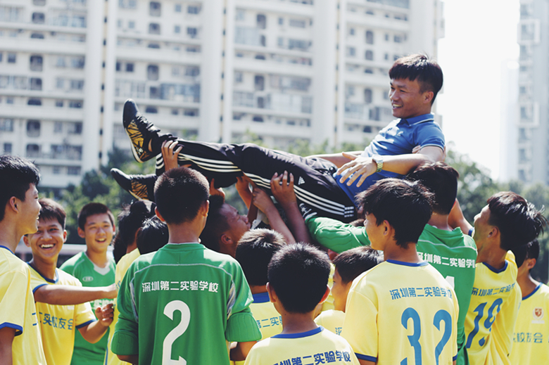 欢呼啦.jpg 欢呼啦.jpg