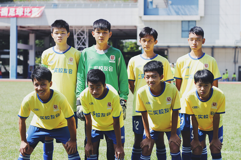 小合影2.jpg 小合影2.jpg