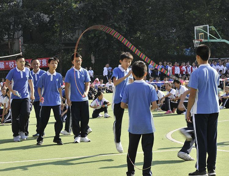 2102581748.jpg 2102581748.jpg