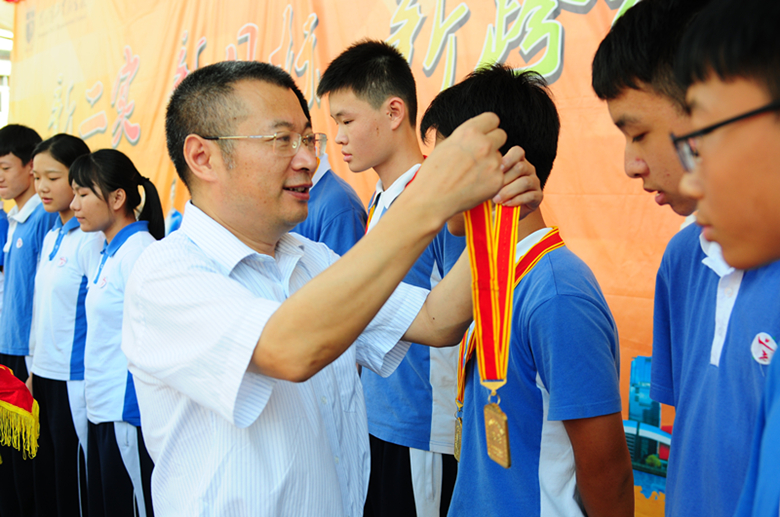 体育季开幕式 020_副本.jpg