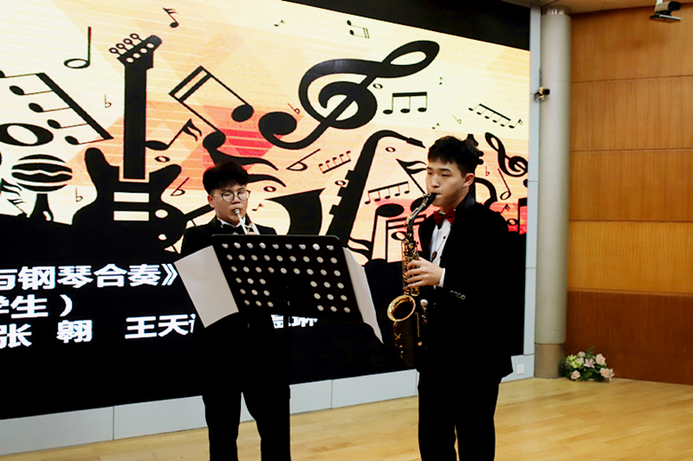 原创作品 萨克斯小号钢琴合奏.JPG
